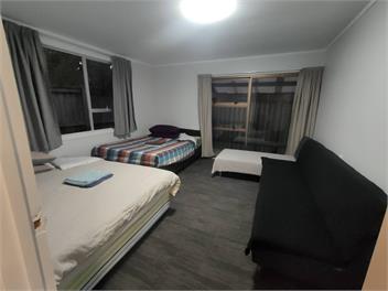 Small 3 bedroom Garden Chalet B - 