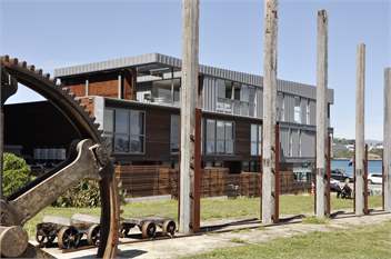 Stay in Wellington - The Penthouse on Evans Bay - Wellington