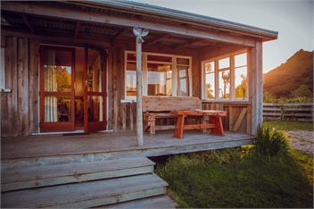 Golden Bay Shearing Shed Retreat at Te Hapu - Nelson