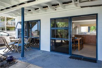 Oceanside Apartments 2 Seabreeze - Opotiki