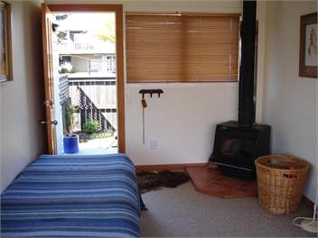 Wharewaka Cottage - Taupo