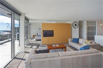 'Sea Quest' - Nelson Waterfront Apartment - Nelson