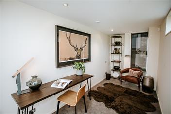 Lake Edge - Sleeps 6 - Lake & Mountain Views - Central Location - Wanaka