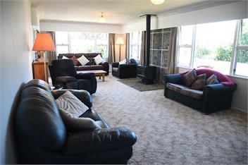 Peaceful living with bush outlook -
