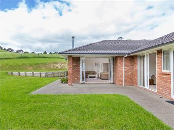 Matakana Views (Bachcare) - Matakana Village