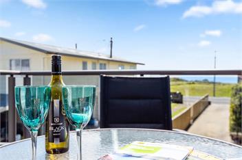 Sparkling Ocean Views (Bachcare) - Papamoa