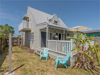 The Doll's House (Bachcare) - Whitianga