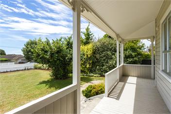 Corokia Villa - Richmond, Tasman Holiday Home - Tasman