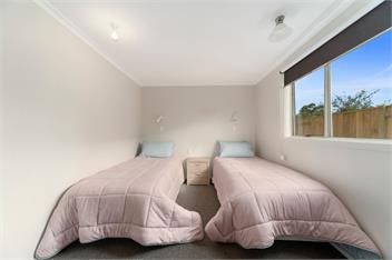 Rainbow Lake House (Bachcare) - Taupo Central