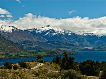 Wanaka family home close to amenities - Wanaka