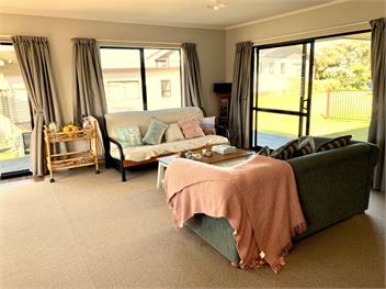 Whangamata Beach Break (Bachcare) - Whangamata