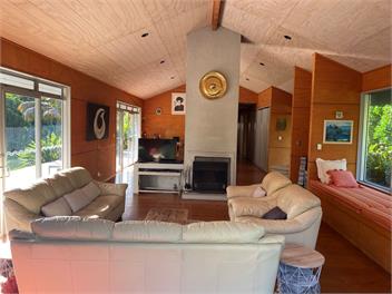 Medland's Beach Hideaway - Auckland