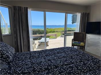 Matarangi Beachfront (Bachcare) - Matarangi