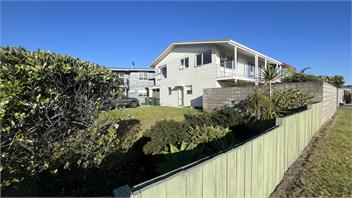 Sea Gallery - Ohope