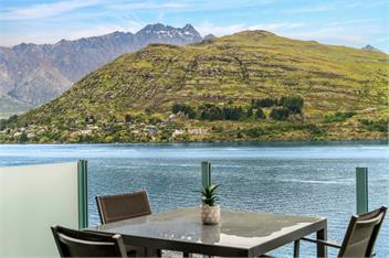 Frankton House (Bachcare) - Queenstown