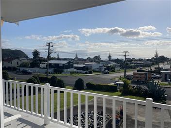 NEW TO THE HOLIDAY MARKET - Waihi Beach