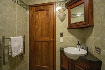 Monaco Shores Apartment - Nelson