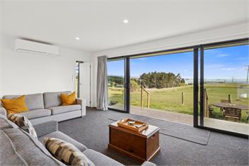 Seabreeze Lookout (Bachcare) - Moeraki