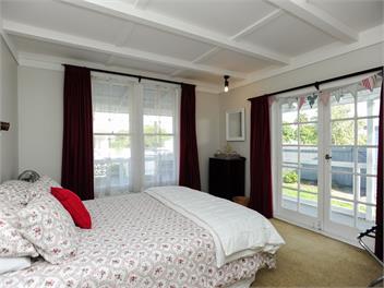 Puriri Downtown Villa - 