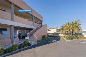 Seaview Studio Apartment - 