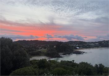Bliss Cottage - Panoramic Oneroa View -