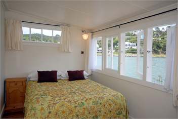 Mabel's, 1860's Cottage - Mangonui