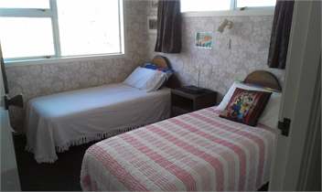 Beach Front House and Studio Unit - ohope