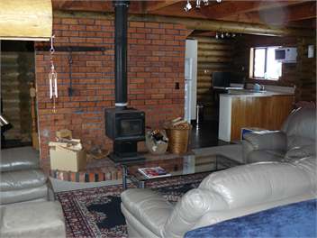 Corsican Lodge - Spacious log chalet with free WIFI - Mount Lyford