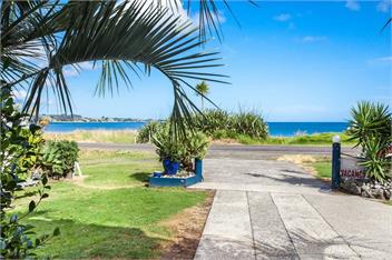 Oceanside Apartments 2 Seabreeze - Opotiki