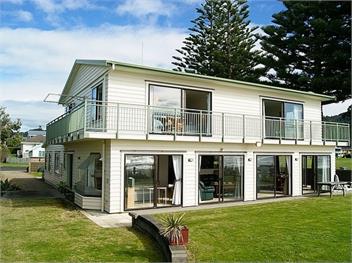 Beach Galore (Bachcare) - Waihi Beach