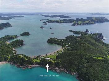 Oke Beach House (Bachcare) - Rawhiti