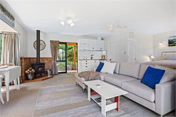 Woodside (Bachcare) - Akaroa