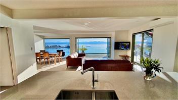 'Harbour View - Two' - Nelson Waterfront Apartment - Nelson