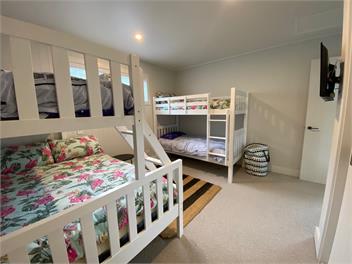 Mahia Bach with Spa - Mahia Beach