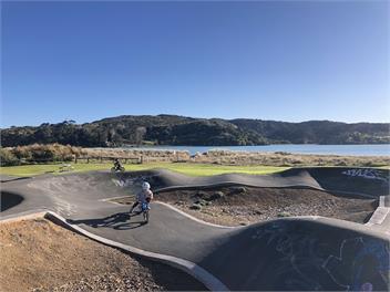 Family friendly sun trap - Raglan