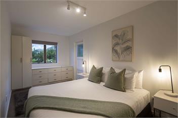 Tahuna Lakeside | Central location + Great for groups - Queenstown