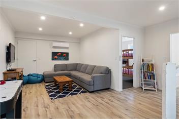 Beachfront Favourite (Bachcare) - Foxton Beach