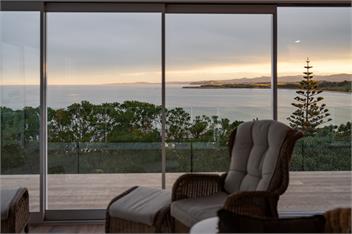Amazing Modern House, Spectacular Ocean Views. Perfect for Couples or Friends - Oamaru