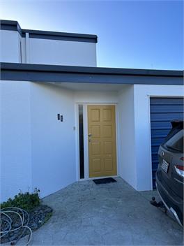 TWEED STREET - Tauranga