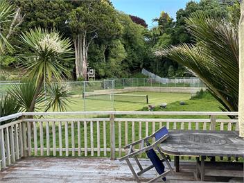 Nikau Retreat - New Plymouth