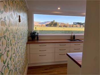 'The Cottage' at Patearoa - Horse and Dog friendly boutique accommodation in Central Otago - PATEAROA