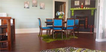 WHARE KURA - Elegant roomy Apartment at the Old Aratapu School House - Dargaville RD1