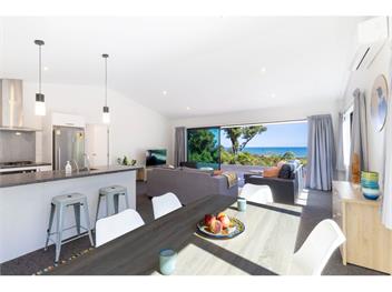 Glass Horizon (Bachcare) - Ruthherglen