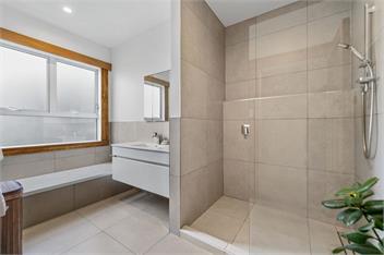 Serene Stay (Bachcare) - New Plymouth
