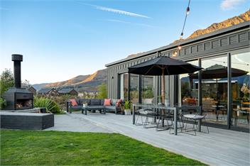 The Outlook in Jack’s Point - Queenstown