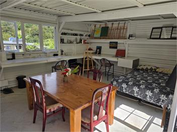Helena Bay Studio - Whangarei