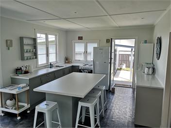 100B Tamaki Whangamata Escape & Unwind - WHANGAMATA