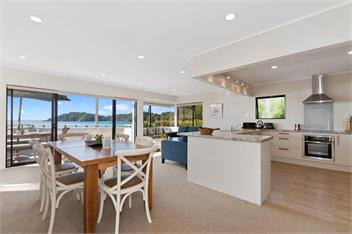 Spectacular Woolleys Bay - Tutukaka Coast