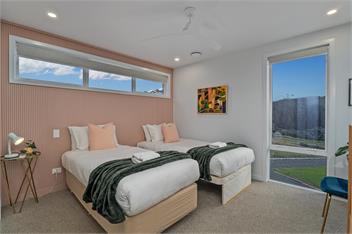Rings Beach Retreat - Award Winning Property - 