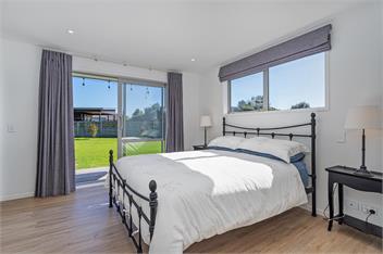 Within Reach - Coastal Escape - Cooks Beach - 